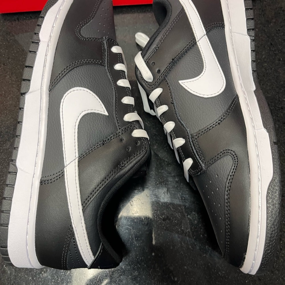 Nike Dunk Low “Off Noir” sz 10