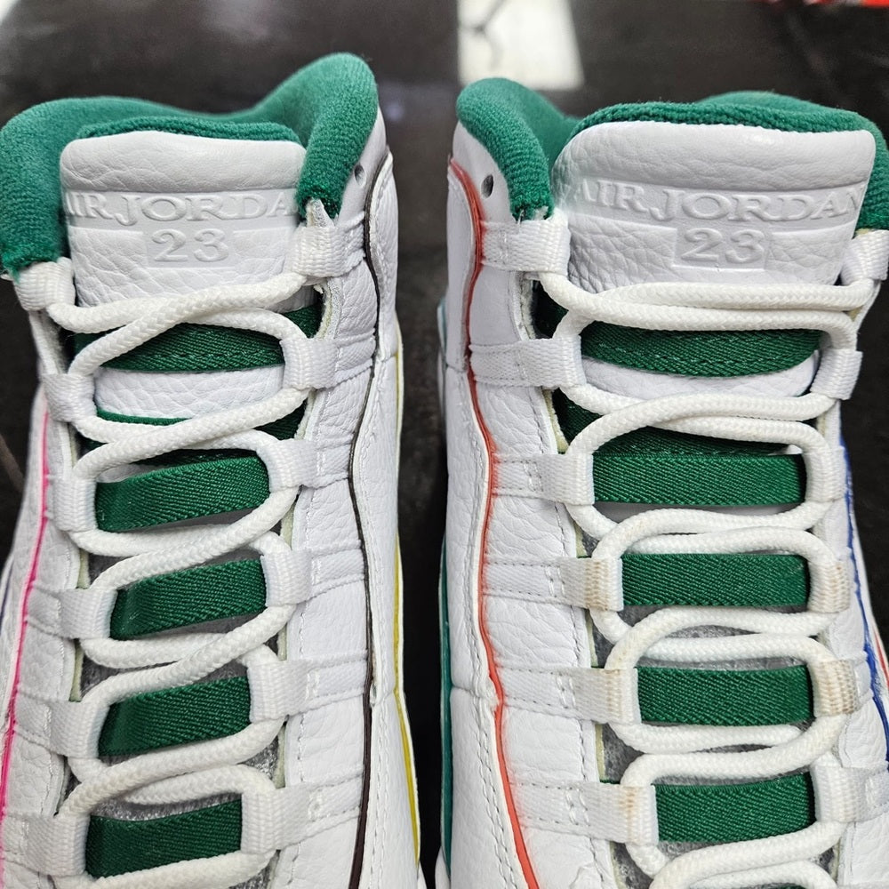 Sz 8 Jordan retro 10 wings