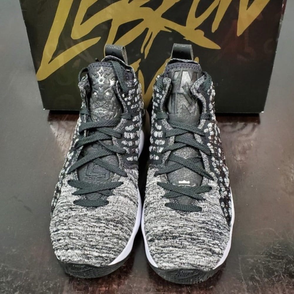 Sz various lebron black