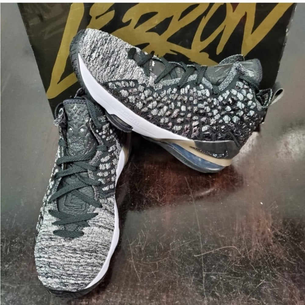 Sz various lebron black