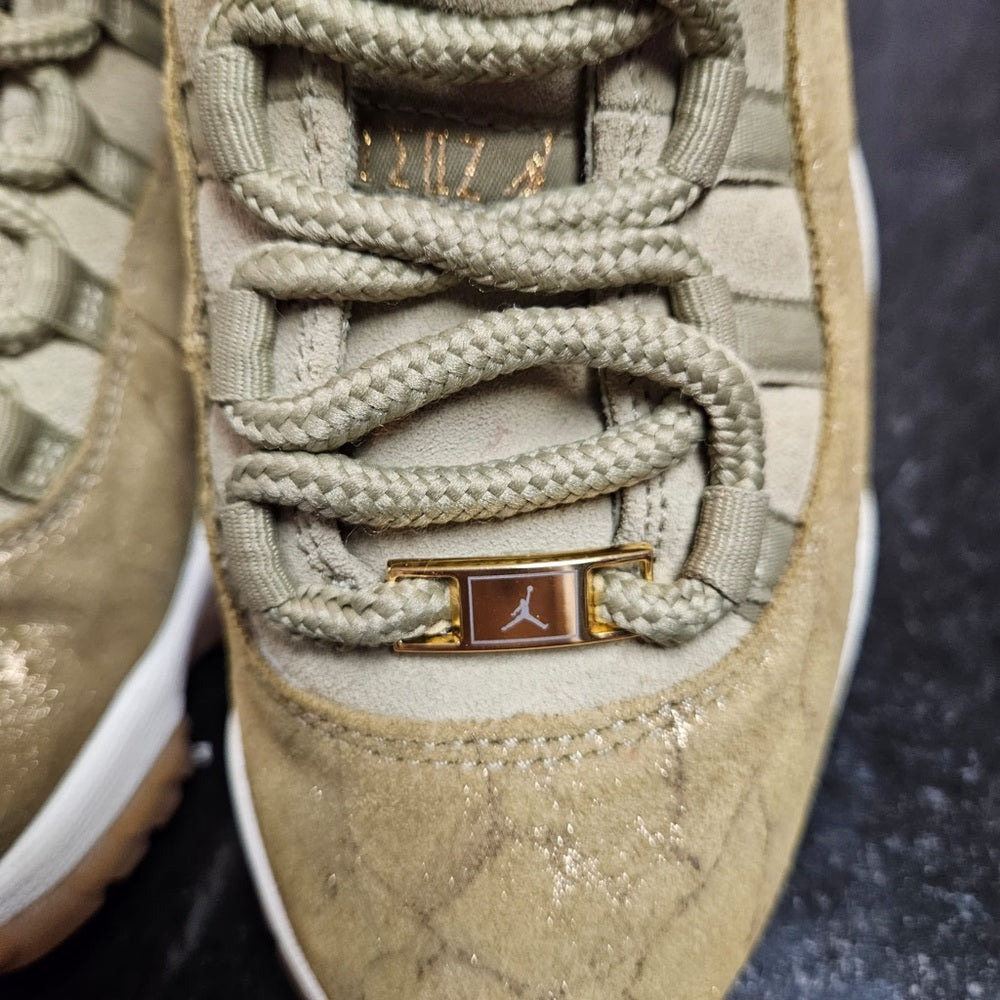 Sz 7 WMNS AIR JORDAN 11 RETRO
"Neutral Olive"