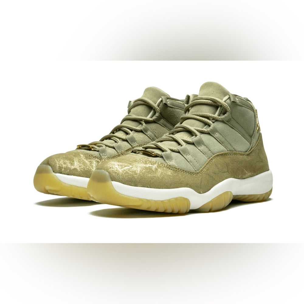 Sz 7 WMNS AIR JORDAN 11 RETRO
"Neutral Olive"