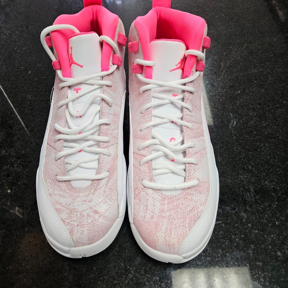 AIR JORDAN 12 RETRO GS 'ARCTIC PINK' SZ 6.5