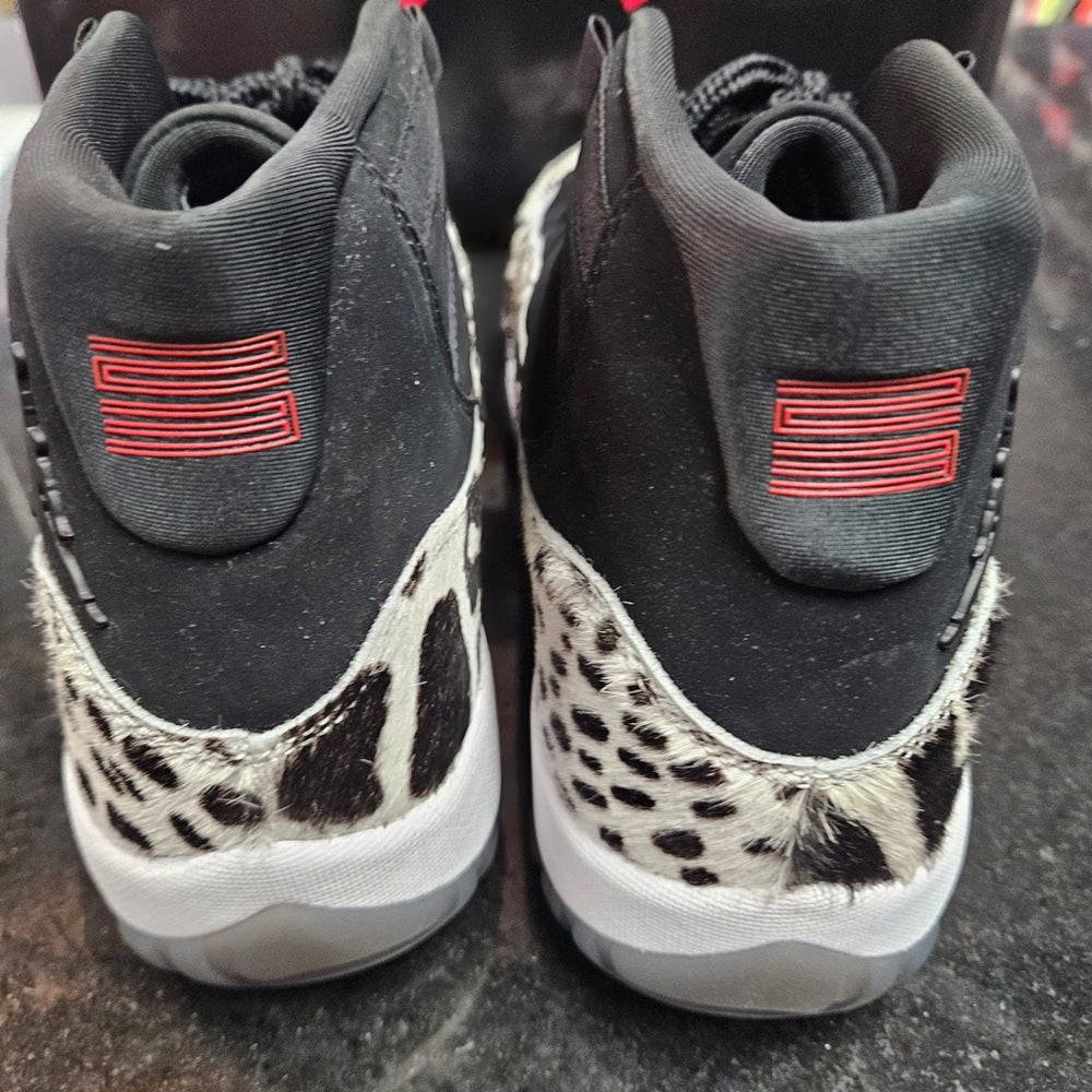 Sz Various AIR JORDAN 11 unisex
"Animal Instinct"