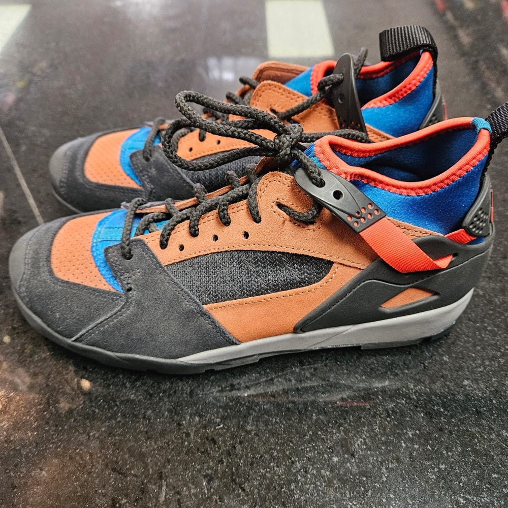 Sz 6.5 nike huaraches muti colors