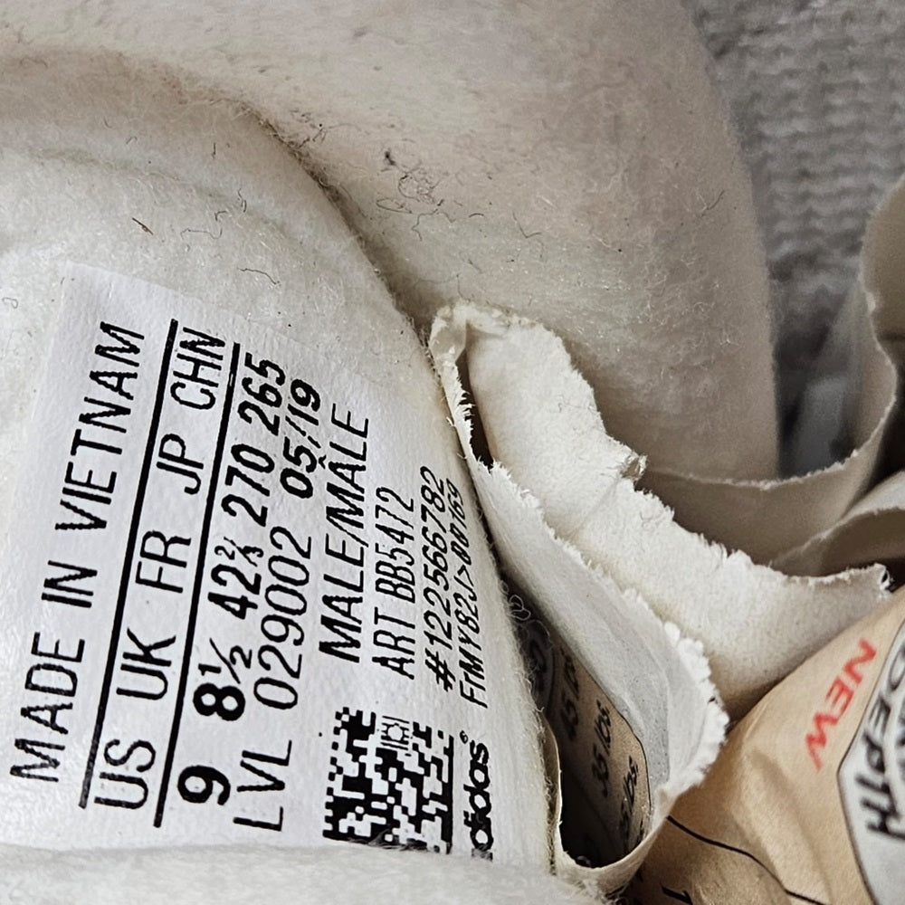 Sz 9 women’s adidas pink