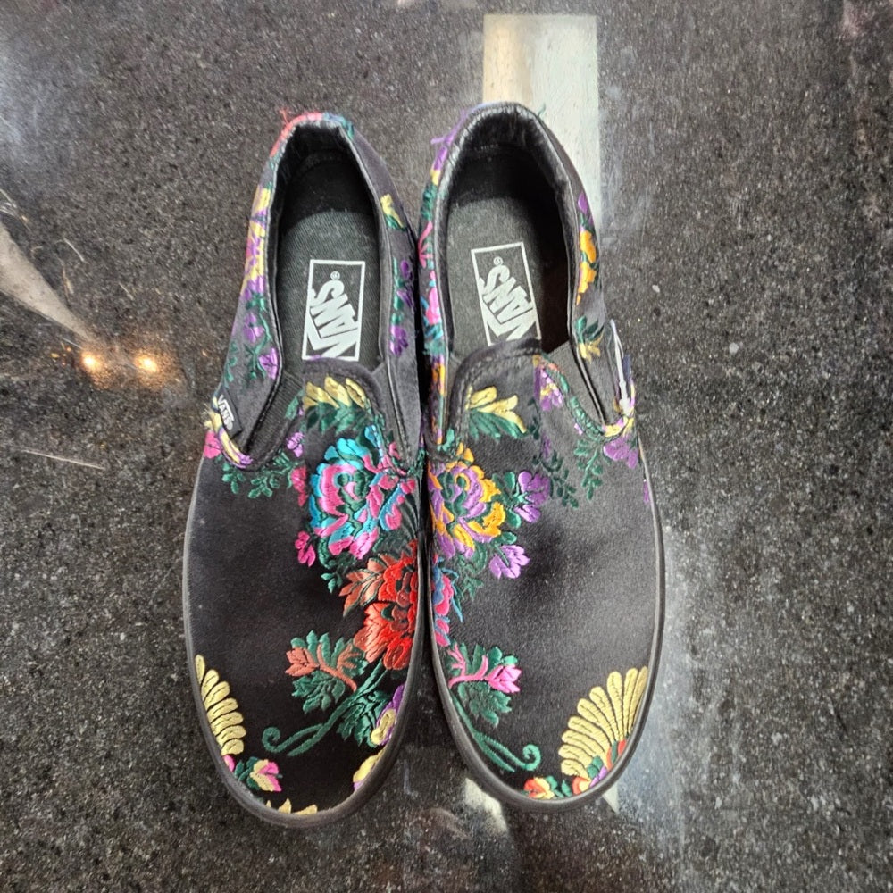 Vans sz 6.5women loafers muti colors