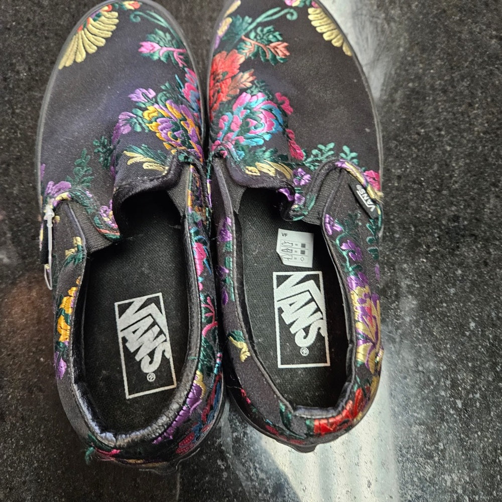 Vans sz 6.5women loafers muti colors