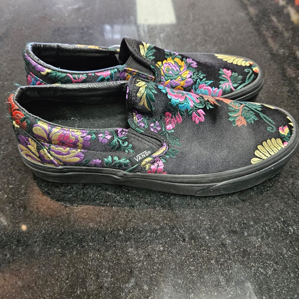 Vans sz 6.5women loafers muti colors