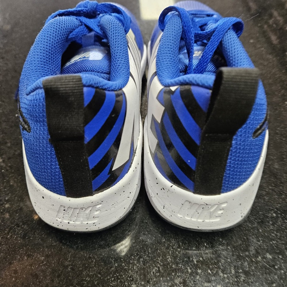 Sz 6.5 nike blue running shoes