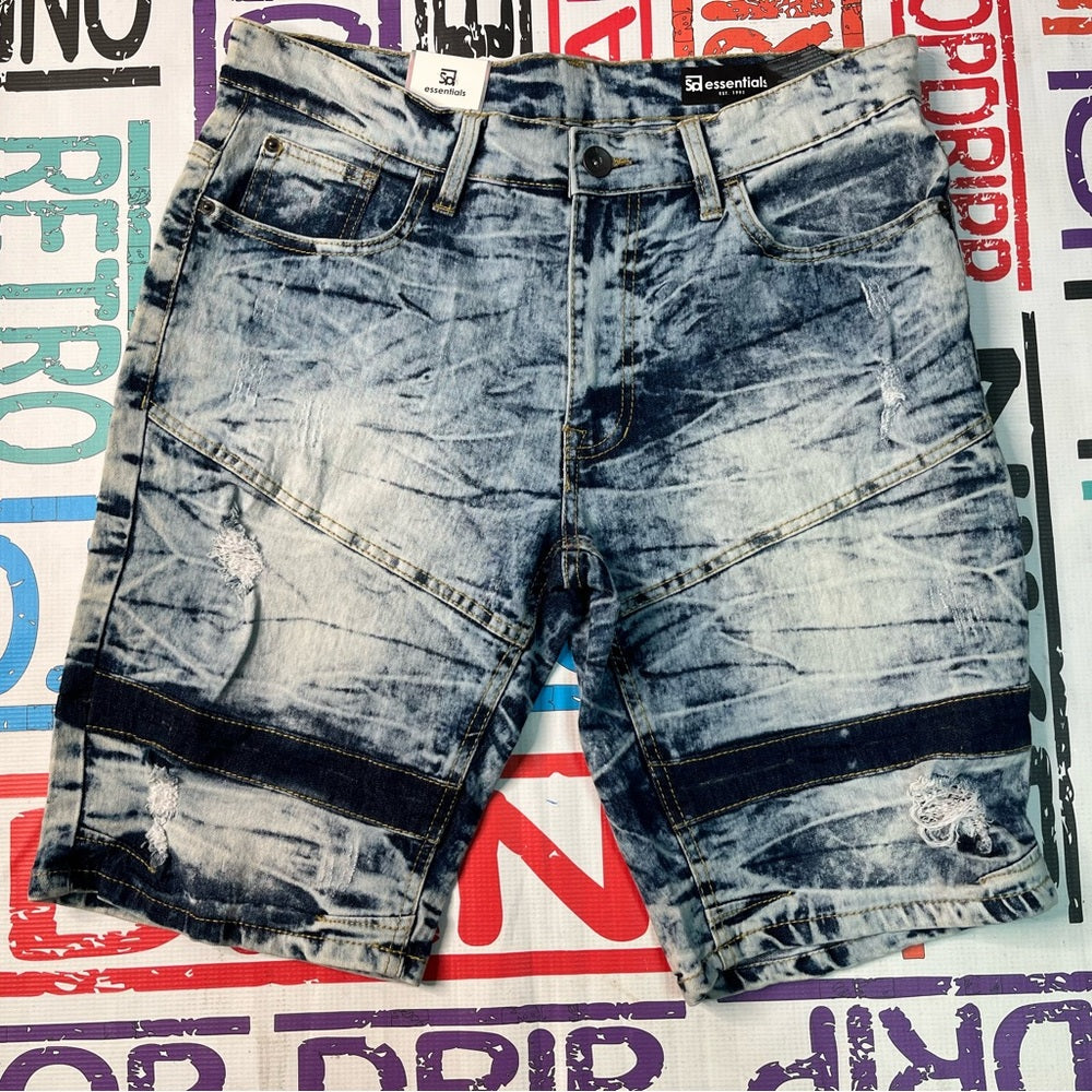 Sz 32 blue denim shorts light wash color