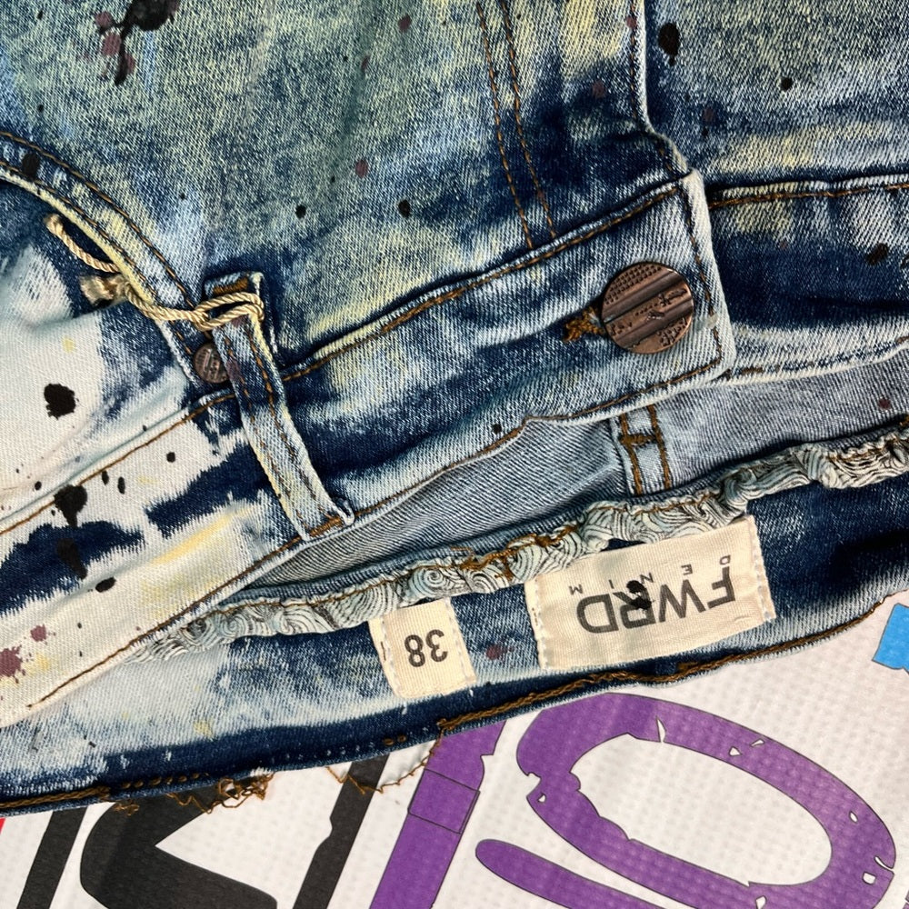 Sz 38 stripe denim pocket jean shorts