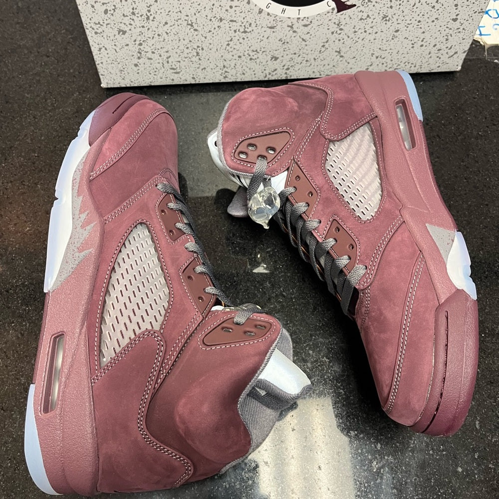 Sz Various Jordan 5 Retro SE "Burgundy" Men's Shoe Nwb