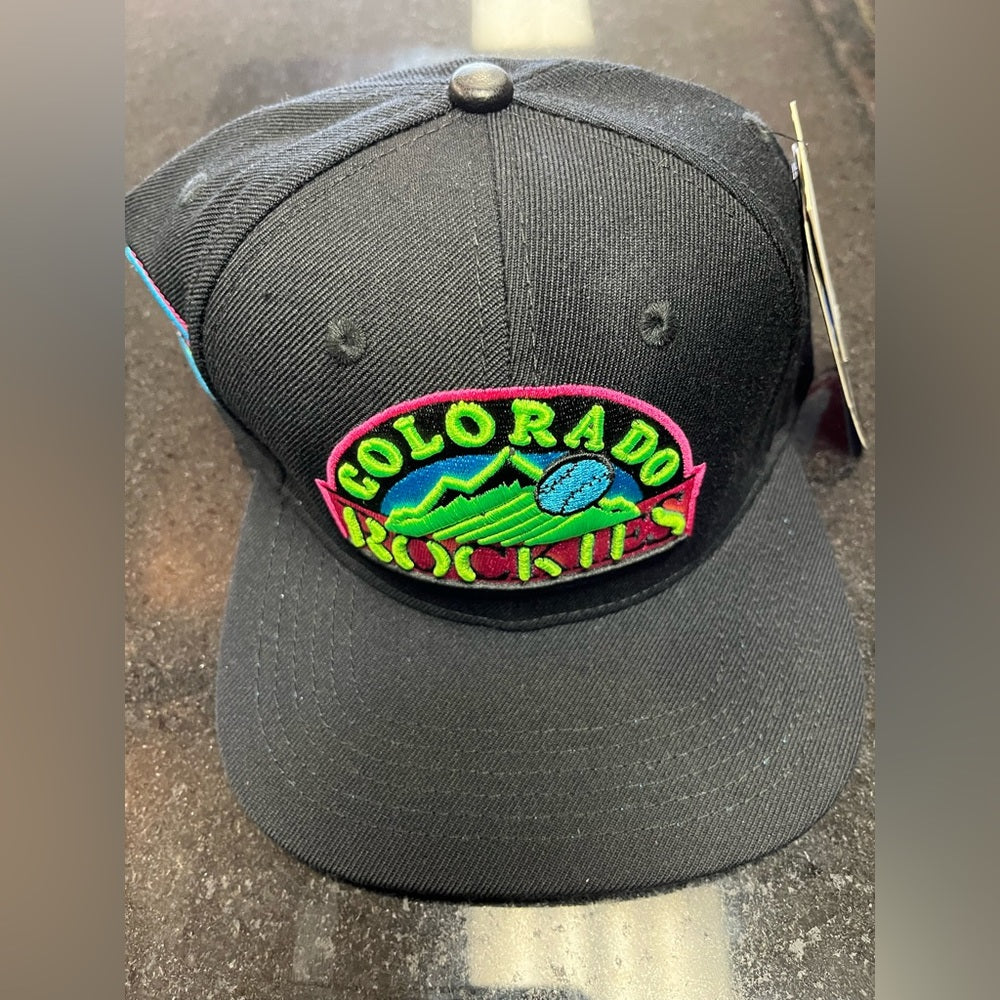 Colorado Rockies Pro Standard MLB BlackLight Snapback Hat