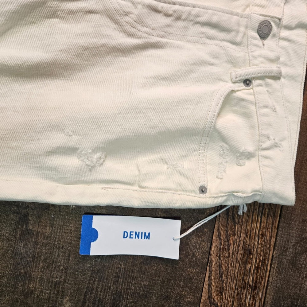 Sz 32 white H&M denim jean shorts