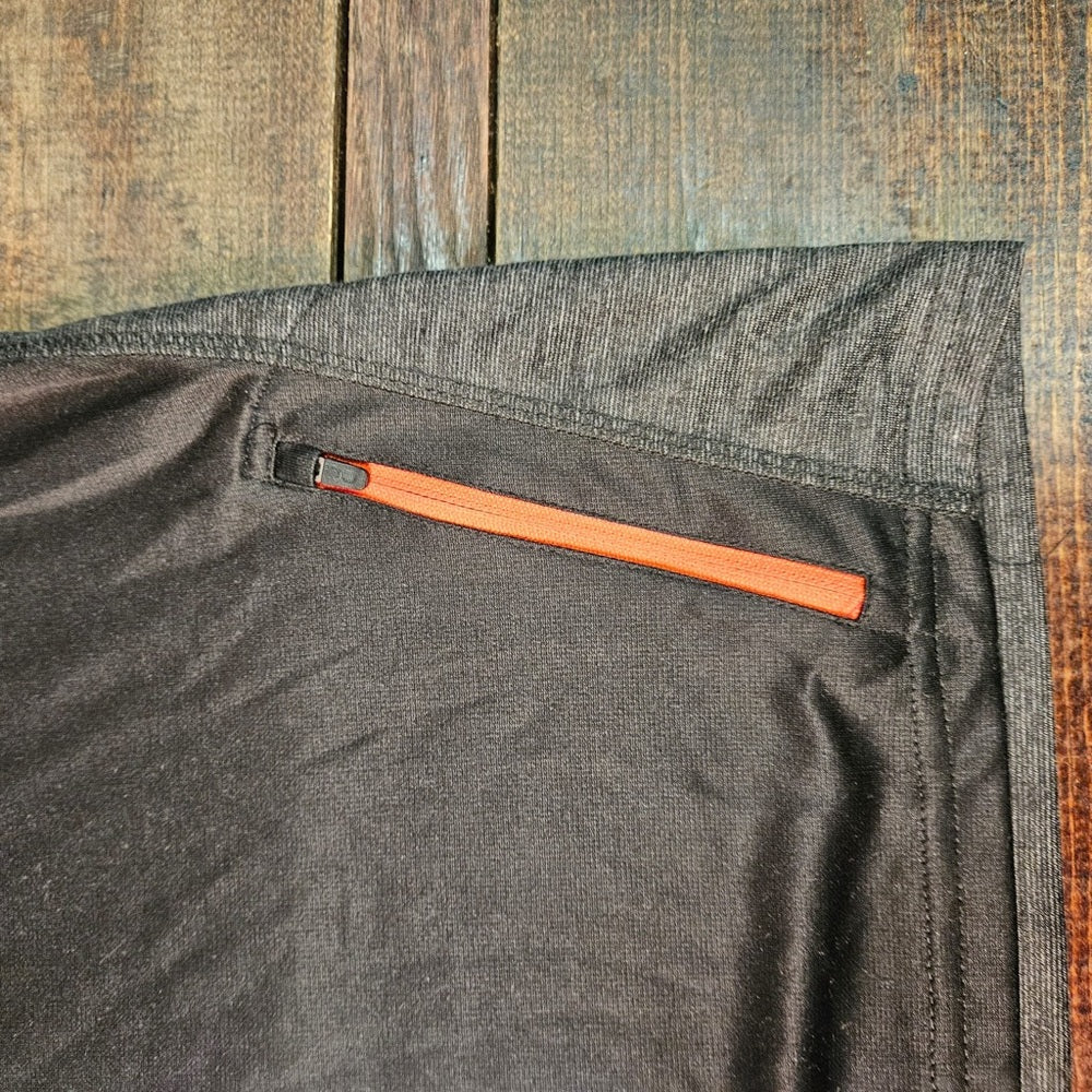 Eddie Bauer Men’s Knit Active Tee Size XL Color Black/Gray