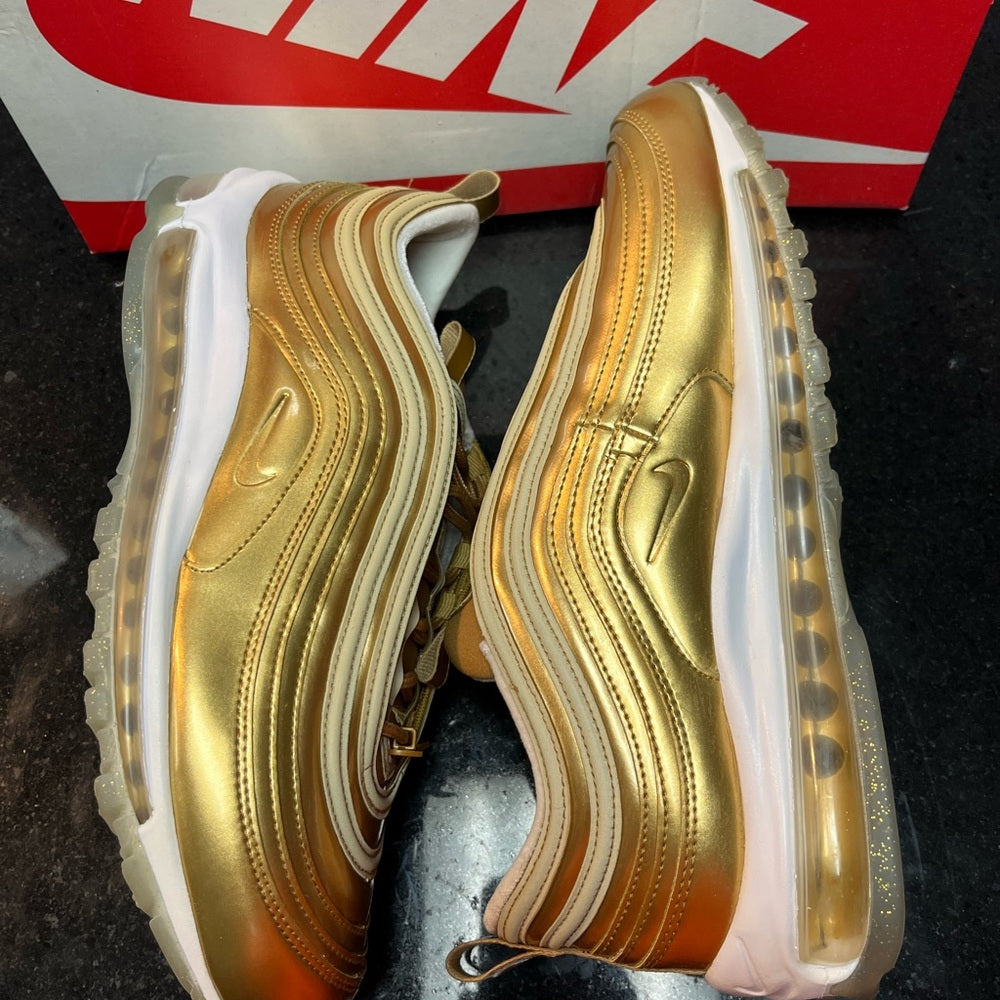 Women’s Air Max 97 LX Casual Sneakers 11 w