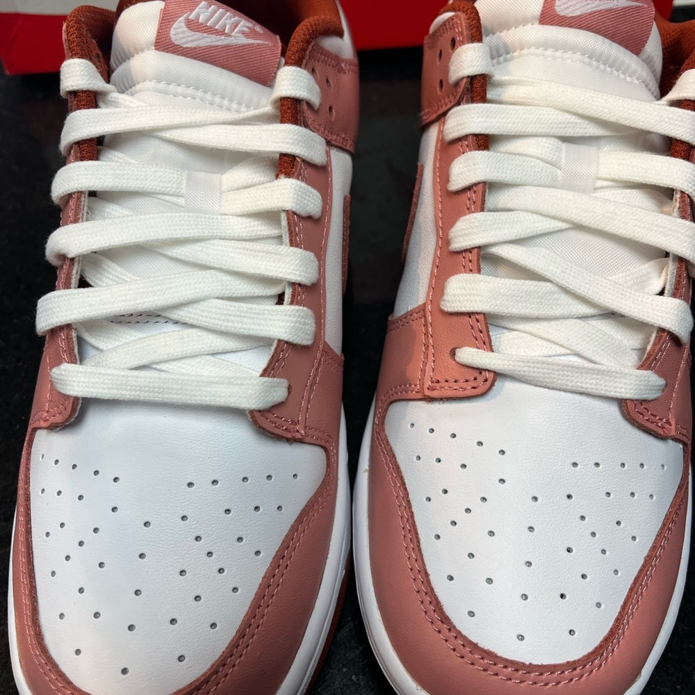 Sz 11 women’s muti colors