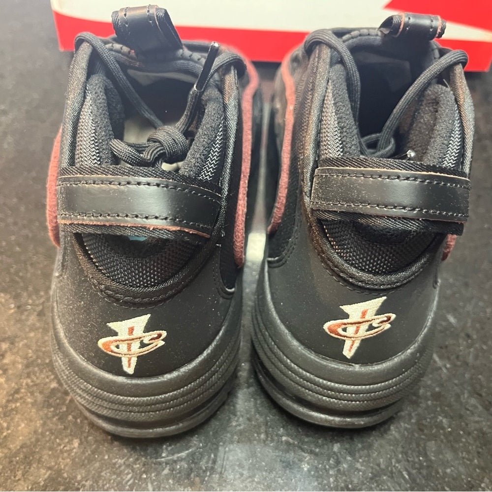 Nike air penny’s sz 9 Nwb