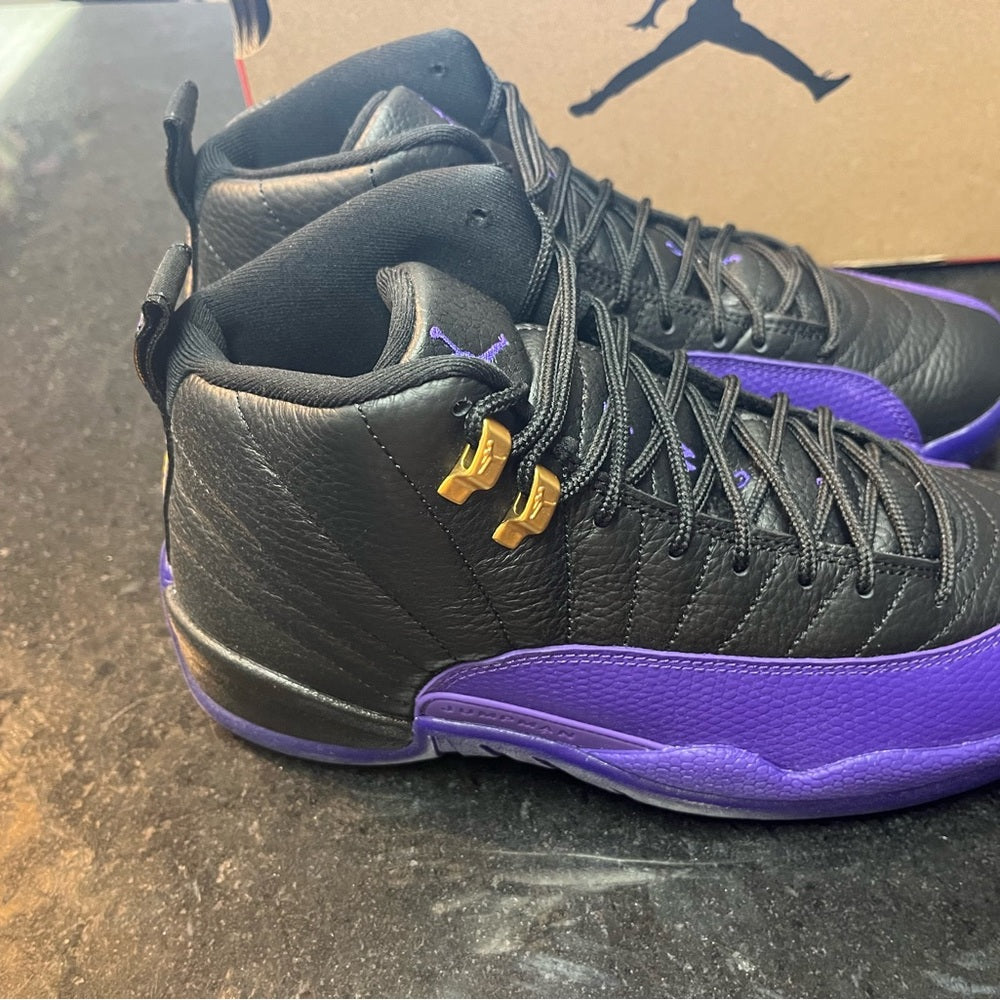 Jordan Retro 12 purple & black Sz various
