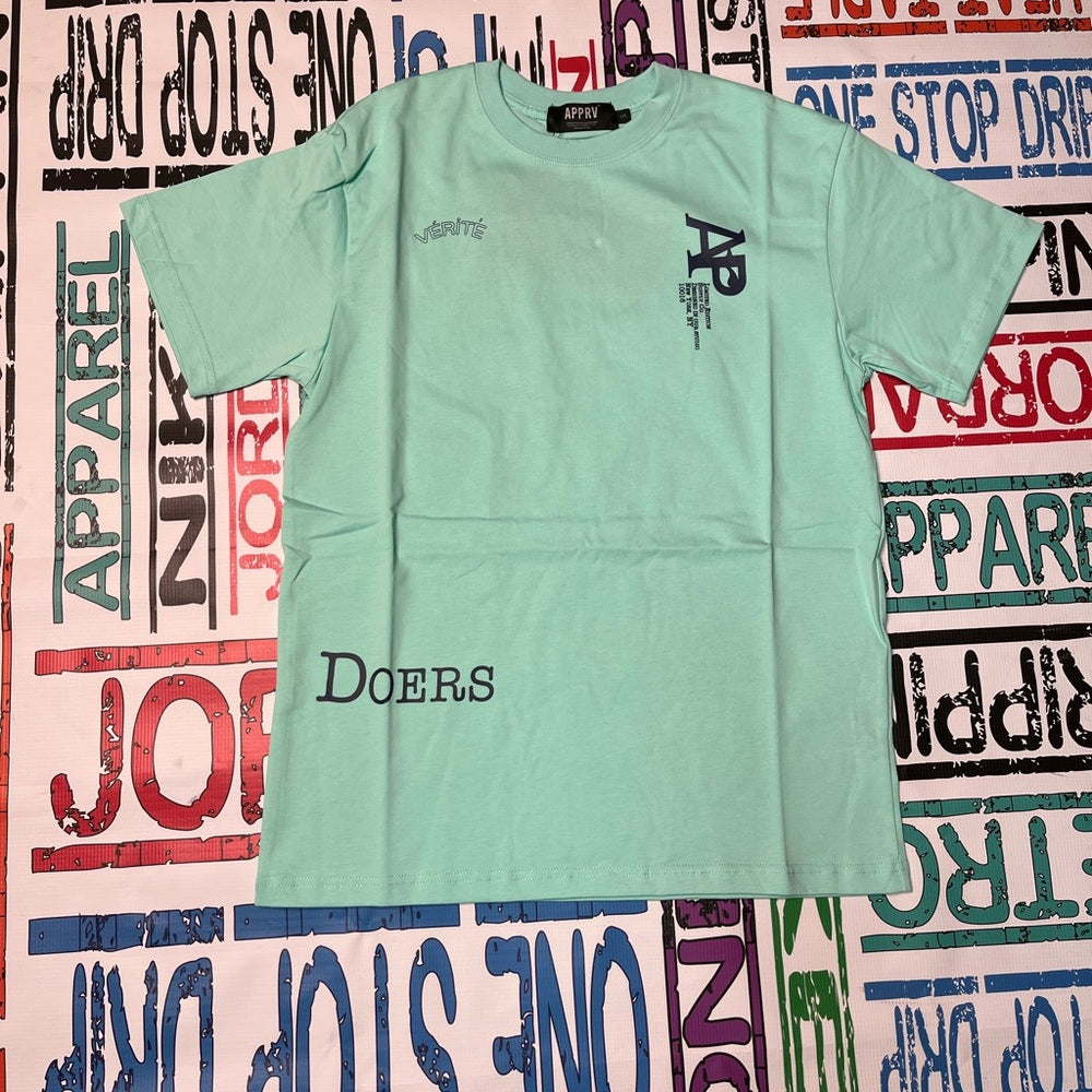 Sz various Apporv brAnd graphic tee