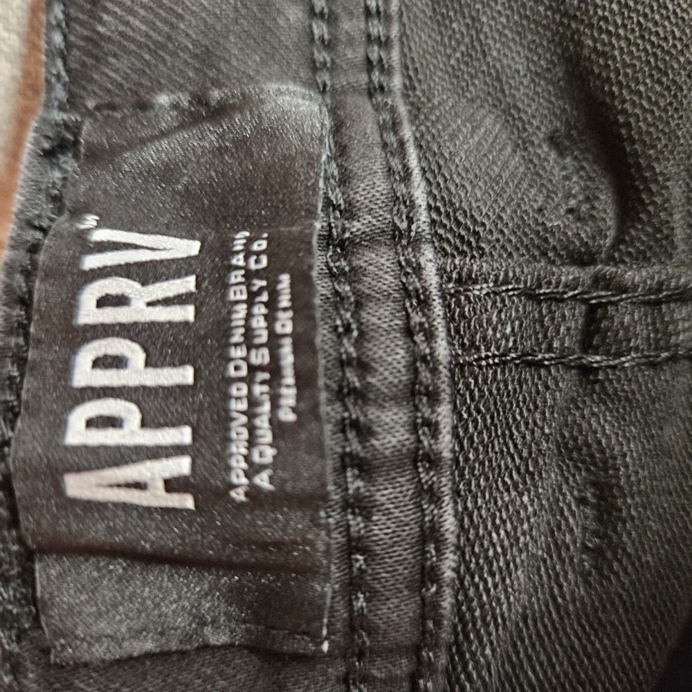 Sz Various Vintage wash jeans black