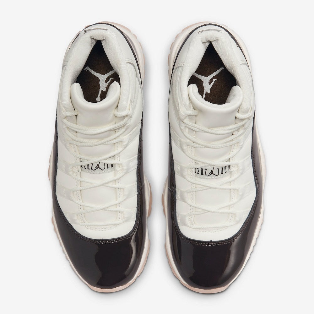 WOMEN'S AIR JORDAN 11 RETRO - "NEAPOLITAN"     SZ VARIOUS