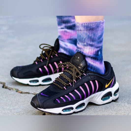 Nike tailwind sz 9 great condition no box included