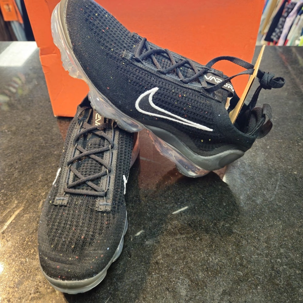 Nike Vapor Max Flyknit unisex Sz 8.5 M Sz 10W