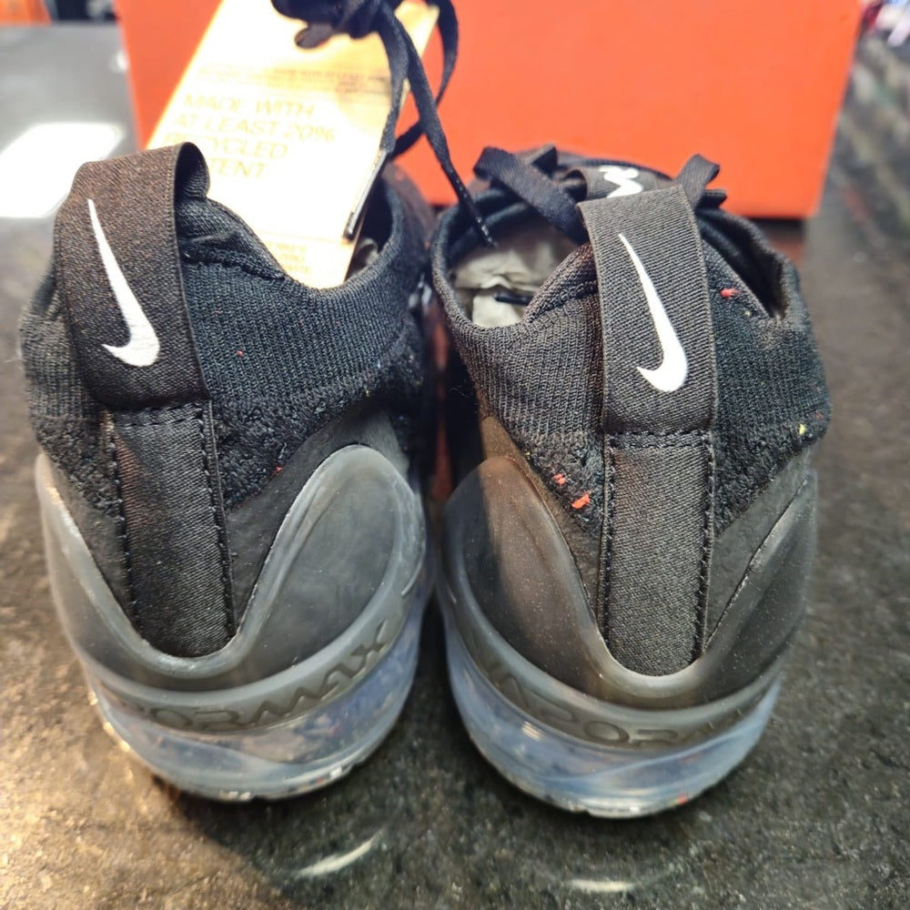 Nike Vapor Max Flyknit unisex Sz 8.5 M Sz 10W