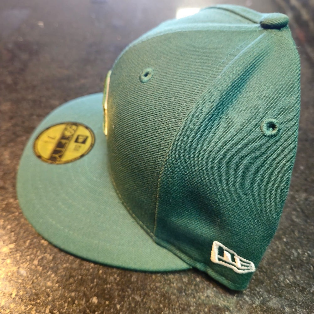 Boston Red Sox MLB FITTED CAP SZ 7 1/4