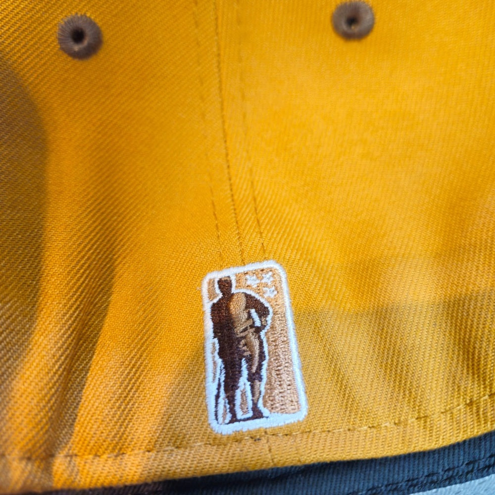 Sz Various Fitted cap brown grays