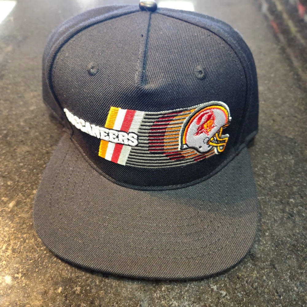 Tampa bay buccaneers SnapBack one size fits all