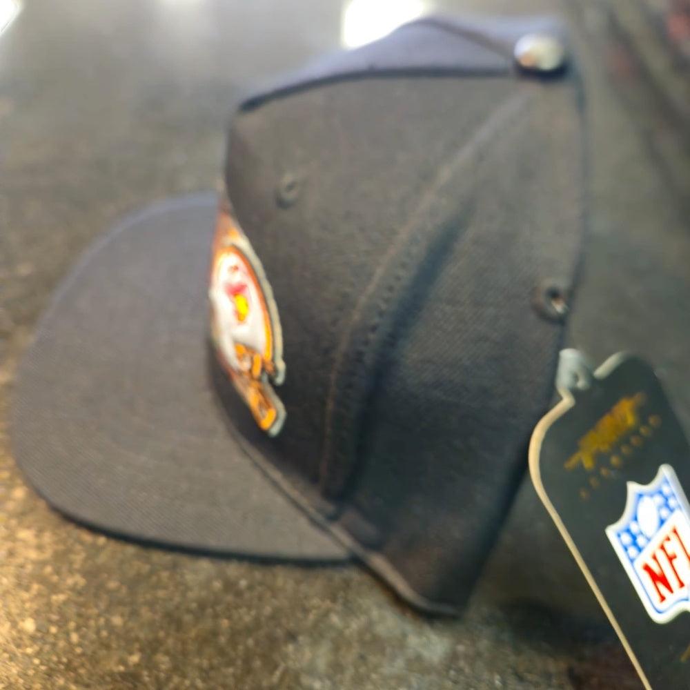 Tampa bay buccaneers SnapBack one size fits all