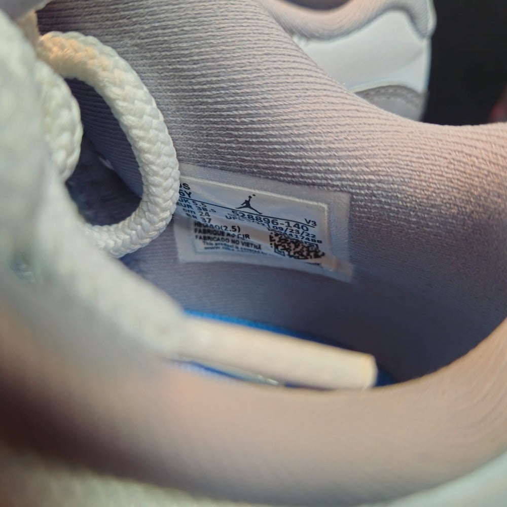 Sz Various kids Jordan retro 11s lows