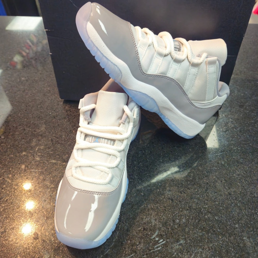 Sz Various kids Jordan retro 11s lows