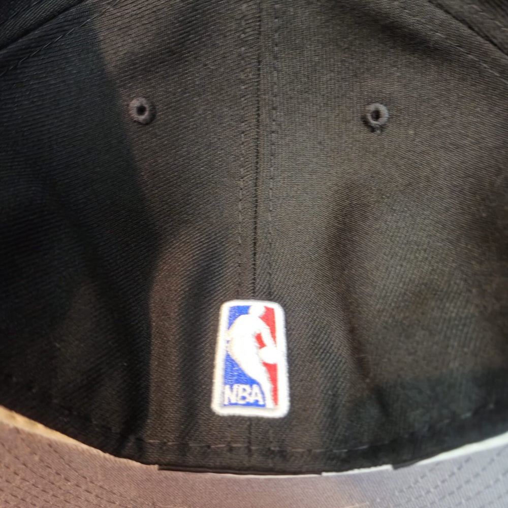 Sz 7 1/8 lakers fitted cap black