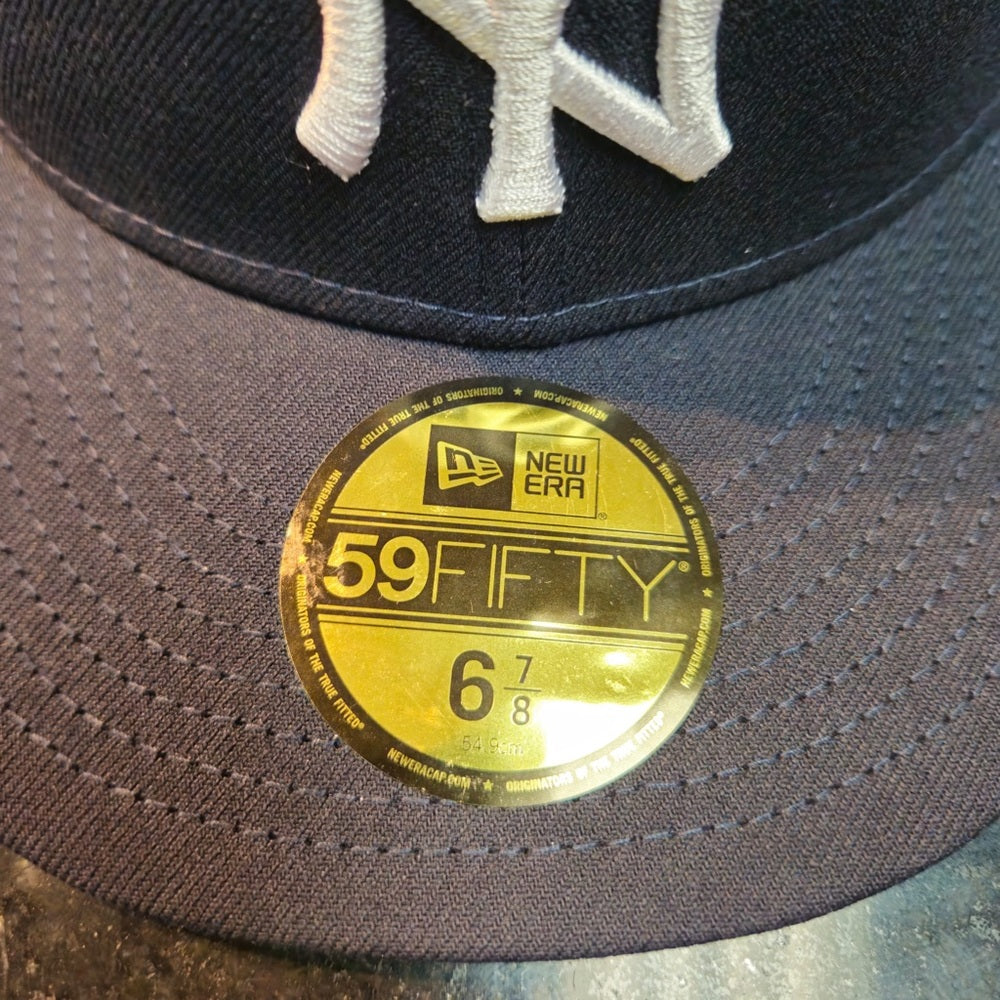 SZ VARIOUS NY YANKEE FITTED CAP