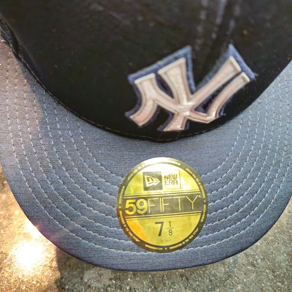 SZ VARIOUS NY YANKEE FITTED CAP