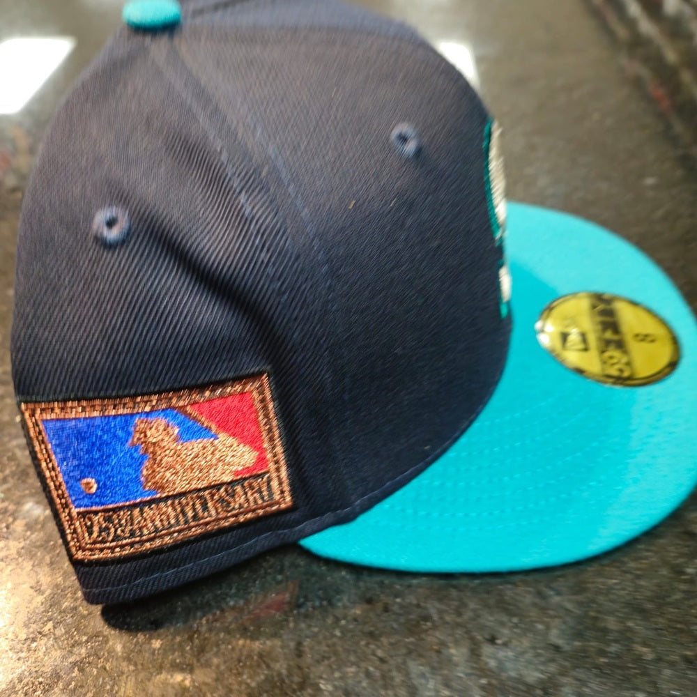 SEATTLE MANNERS FITTED CAP SZ 8