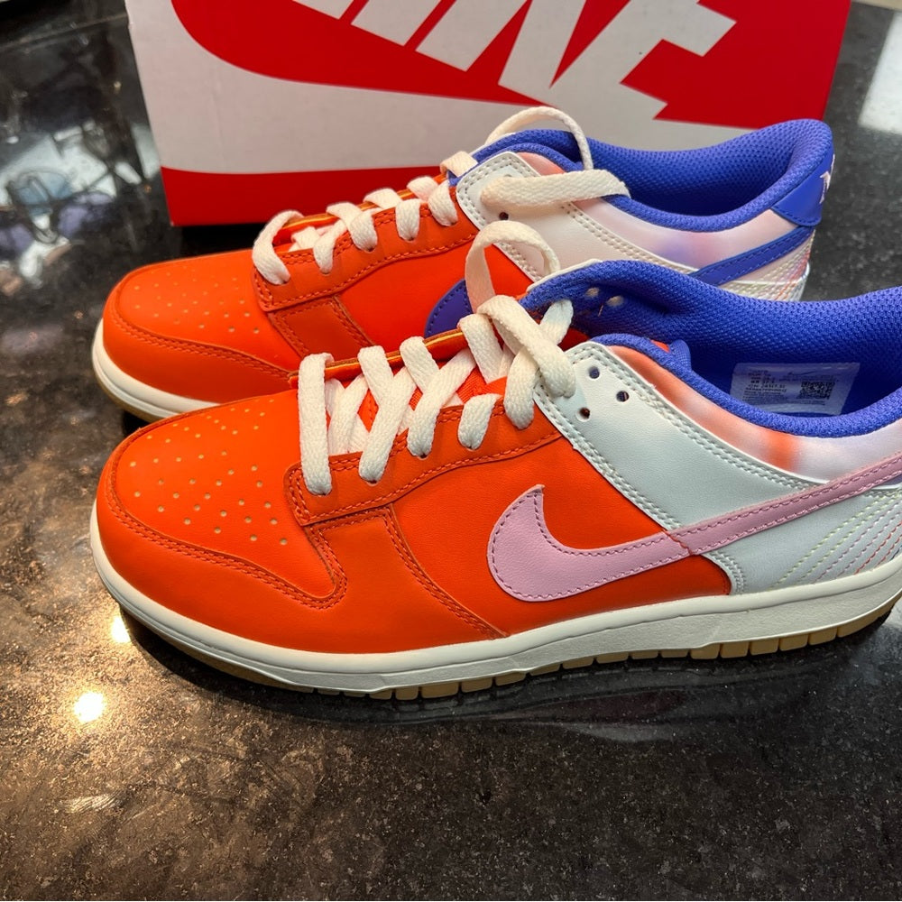 NIKE BIG KIDS DUNK LOW (SAFETY ORANGE / MED SOFT PINK-SAIL) sz 6.5 y