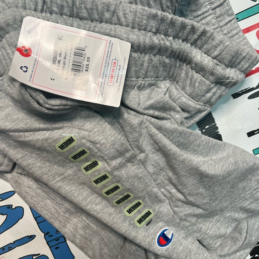 Champion women shorts sz medium PRACTICE SHORTS