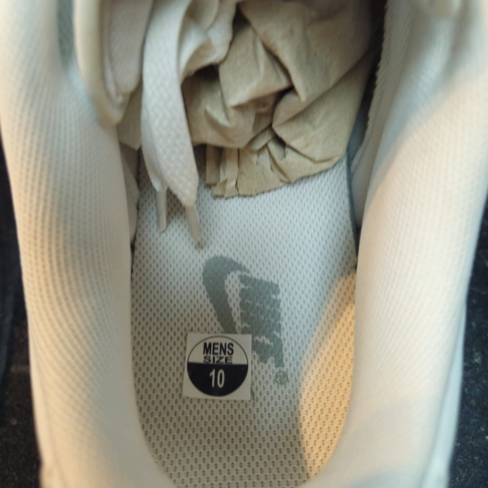 Summit White/Platinum Tint-White-Light Smoke Grey
Style Code: DV0831-106 sz 10