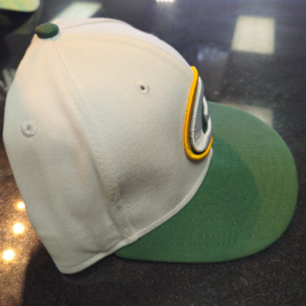 Green Bay packers cap used one size fits all