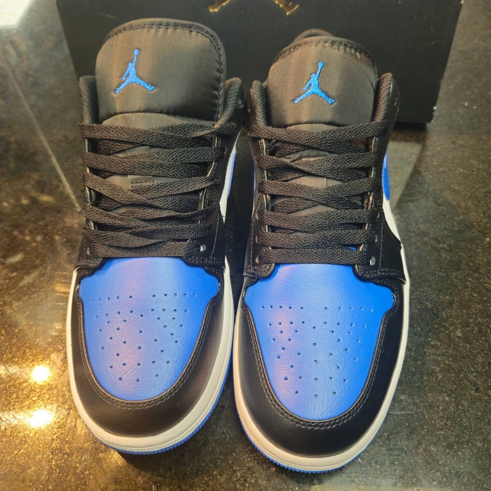 AIR JORDAN 1 RETRO LOW ROYAL TOE sz 9.5