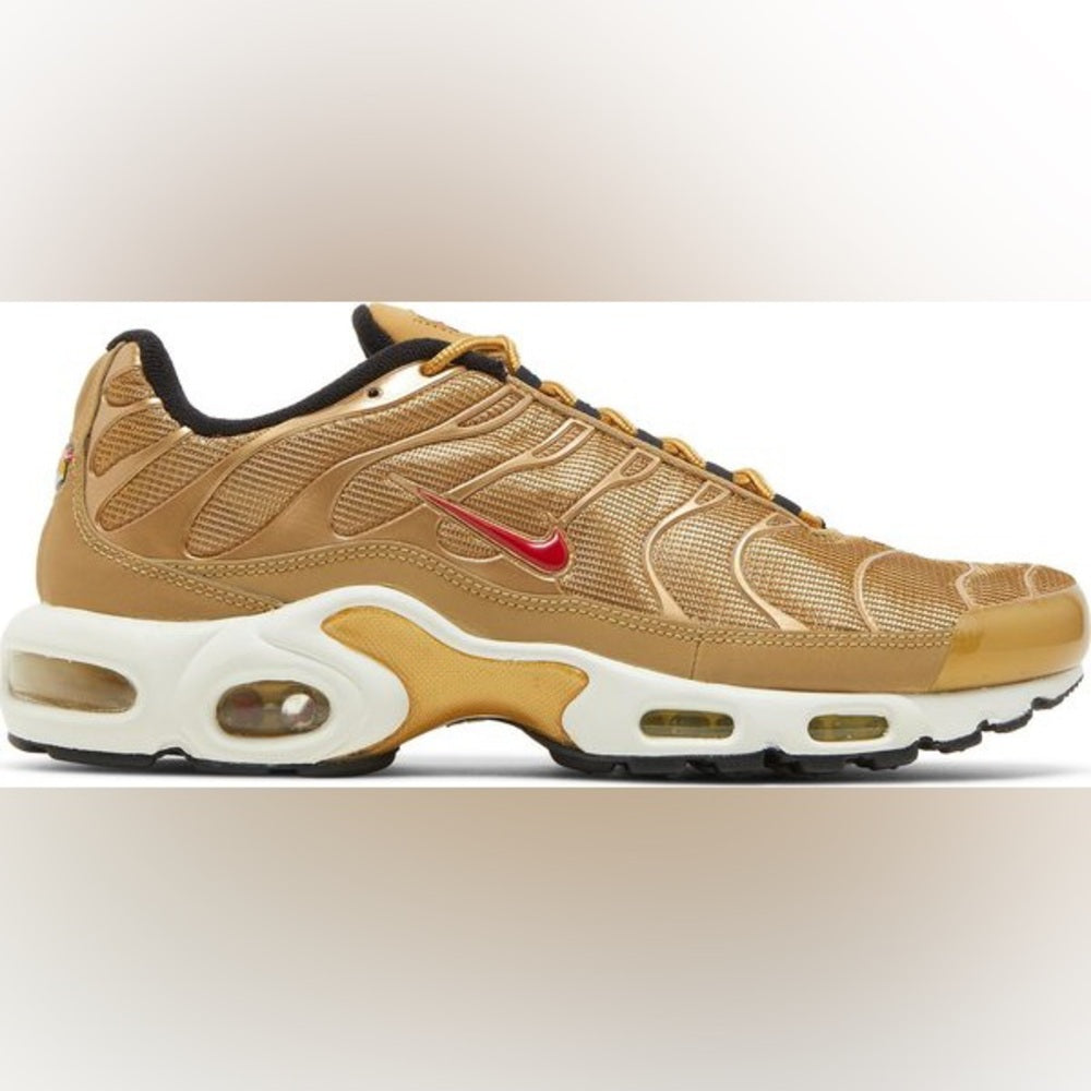Sz 5.5y Wmns Air Max Plus QS 'Metallic Gold'