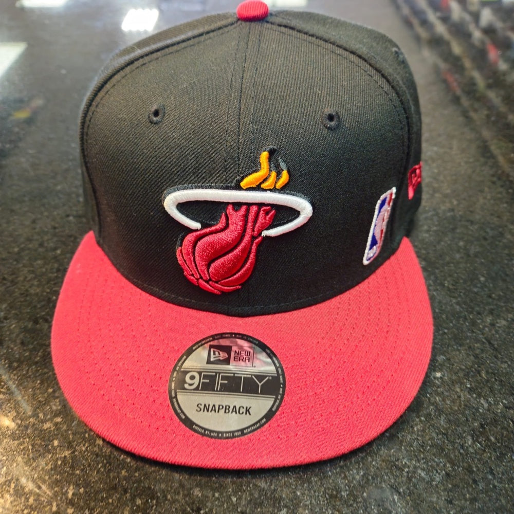 Miami heat SnapBack one size fits all