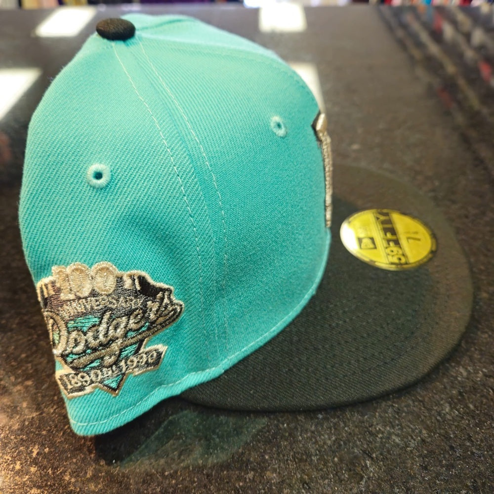 LA DODGERS fitted cap sz VARIOUS