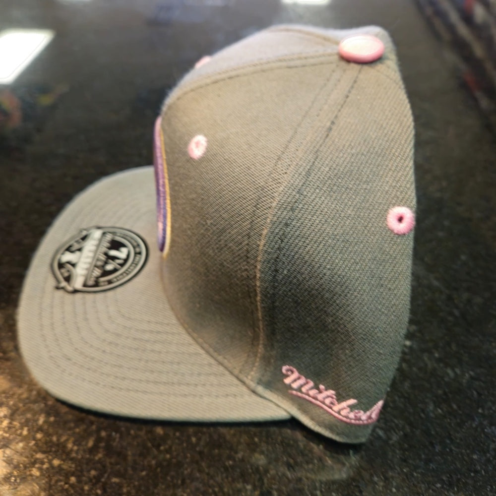 Sz various Atlanta hawks fitted cap