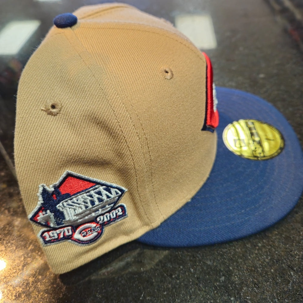 Sz 7 1/2 Cincinnati reds fitted cap